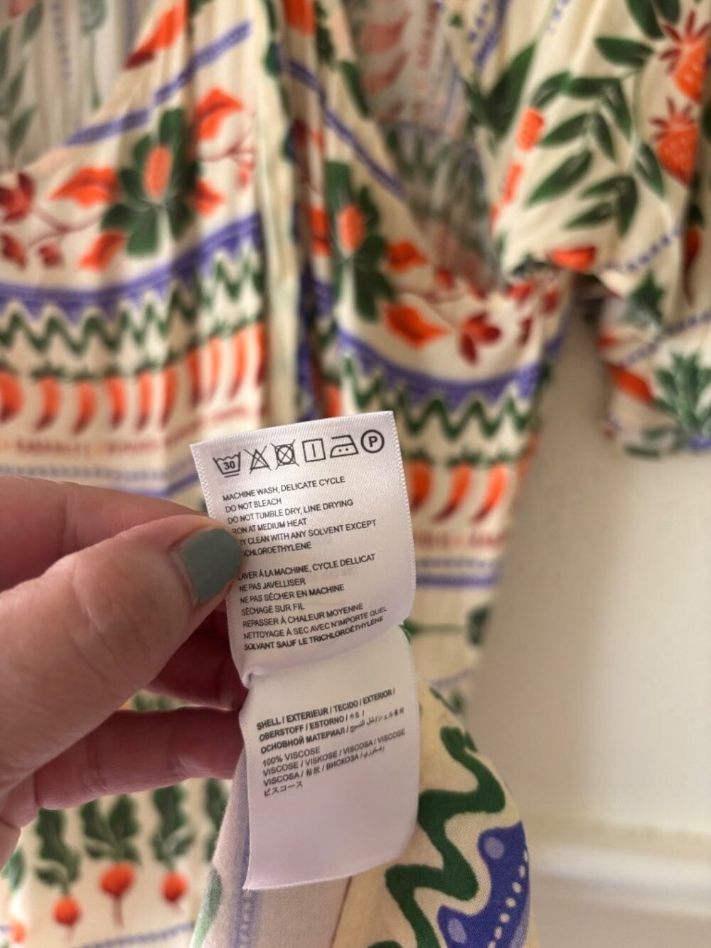 FARM Rio X Anthropologie V-Neck Kaftan Maxi Dress With CutOut Fruit Floral Print - Picture 8 of 12